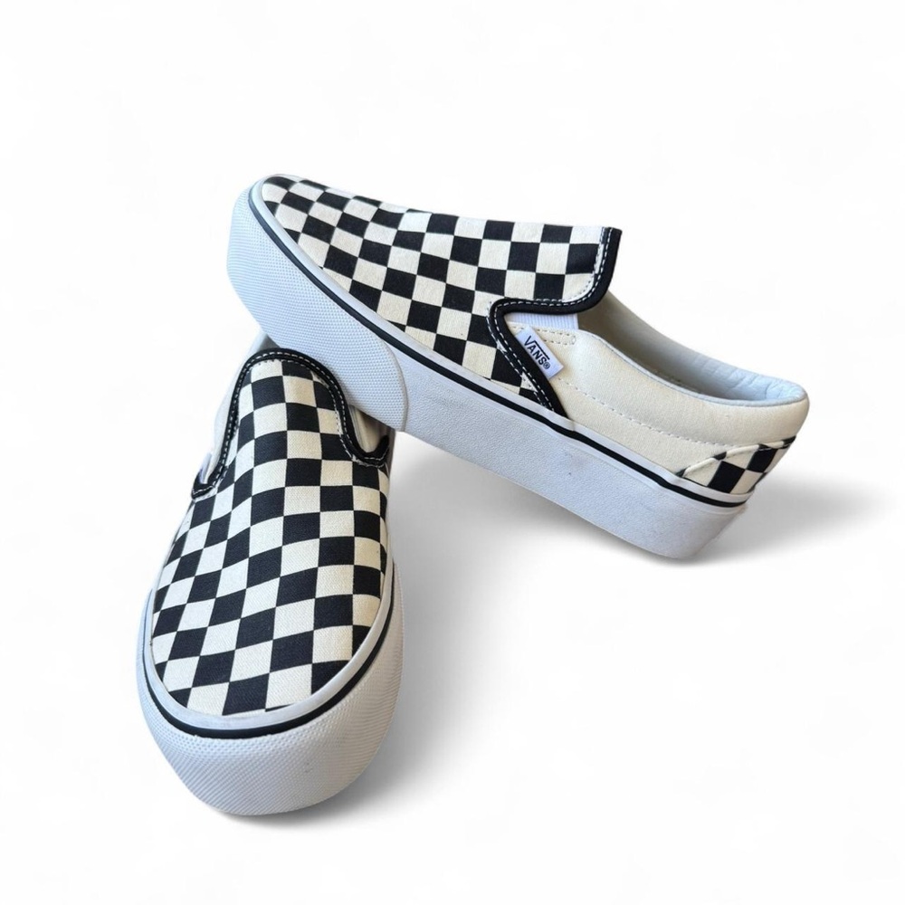 NEW NEVER WORN Vans Black and White Checkerboard stacked platform Slip-Ons